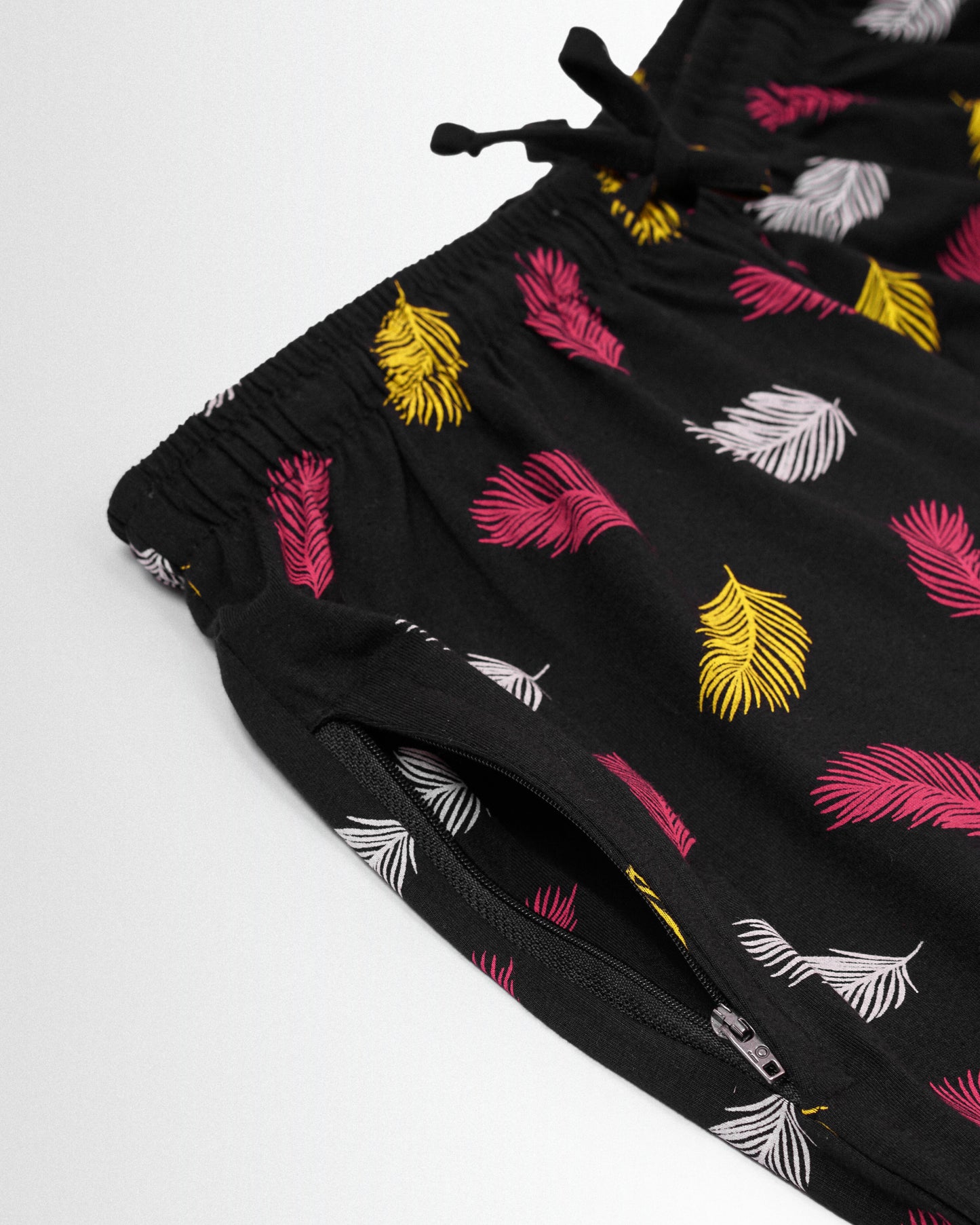 Women's Co ord set Black Leaf